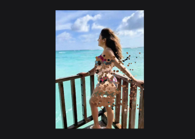 நீச்சல் உடையில் ஜோதிகா என்று பரவும் புகைப்படம் உண்மையா?